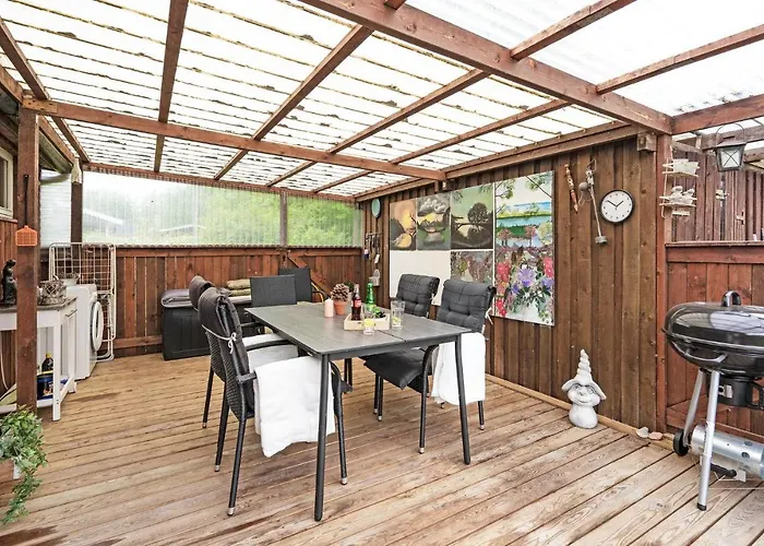 2 Bedroom In